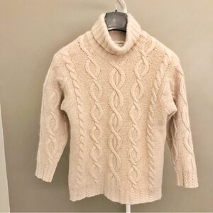 Vintage LambsWool&Angora Minimalist Beige Cable Knit Turtle Neck Chunky Sweater.